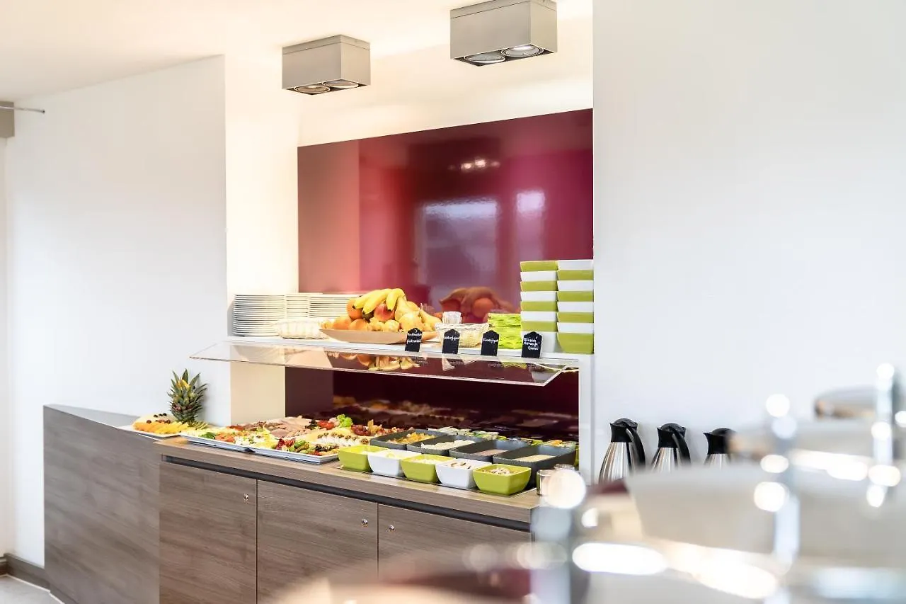 Hotel Demas City Münih 3*,  Almanya